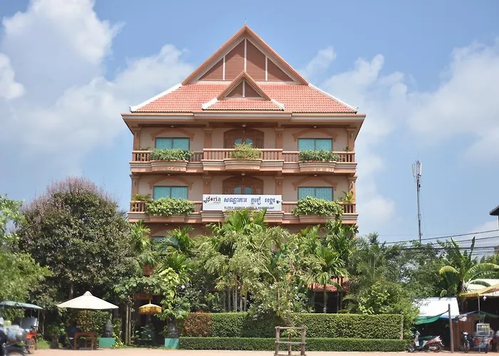 Gloria Angkor 3*